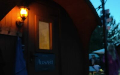 Anlässe für mobile SPA- und Sauna Events 21 Geschenk zum Hochzeitstag für Männer: Paarzeit am Holzofen